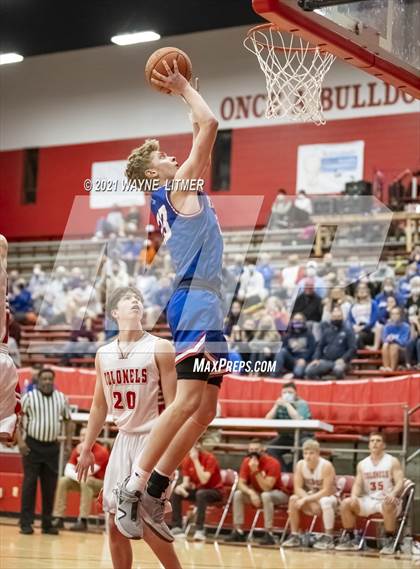 Thumbnail 2 in Conner vs Dixie (ninth region semifinal) photogallery.