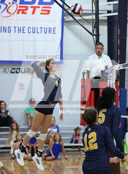 Thumbnail 3 in Ransom Everglades vs Trinity Prep (Nike Tournament of Champions) photogallery.
