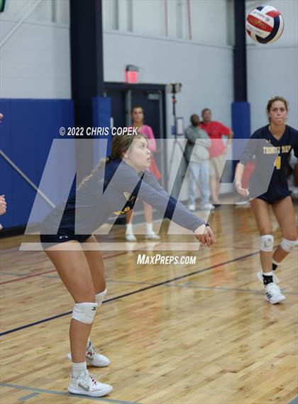 Thumbnail 3 in Ransom Everglades vs Trinity Prep (Nike Tournament of Champions) photogallery.
