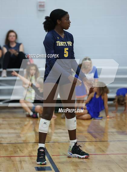 Thumbnail 3 in Ransom Everglades vs Trinity Prep (Nike Tournament of Champions) photogallery.