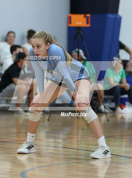 Thumbnail 2 in Ransom Everglades vs Trinity Prep (Nike Tournament of Champions) photogallery.