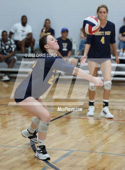 Thumbnail 2 in Ransom Everglades vs Trinity Prep (Nike Tournament of Champions) photogallery.