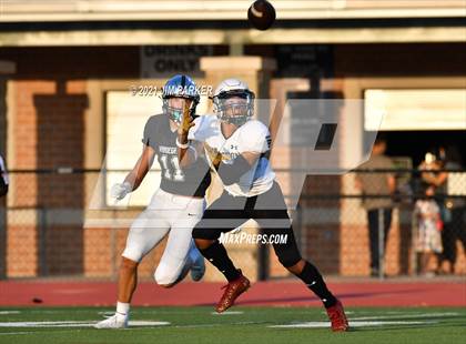 Thumbnail 2 in Ellison @ Vandegrift photogallery.
