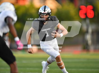 Thumbnail 1 in Ellison @ Vandegrift photogallery.