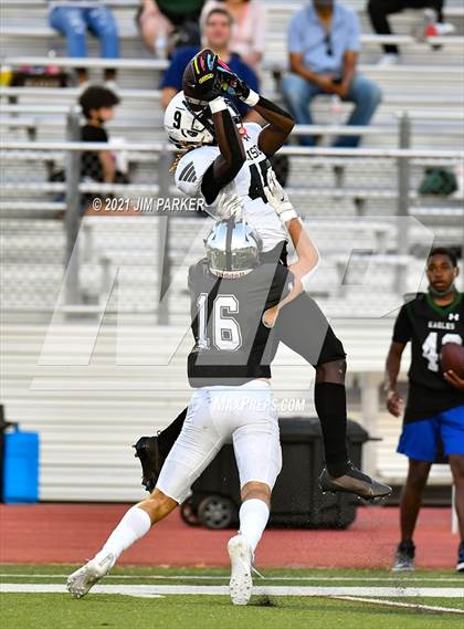 Thumbnail 1 in Ellison @ Vandegrift photogallery.