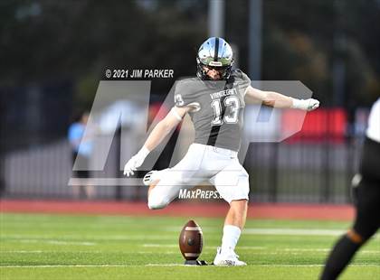 Thumbnail 1 in Ellison @ Vandegrift photogallery.