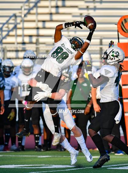 Thumbnail 3 in Ellison @ Vandegrift photogallery.