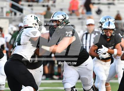 Thumbnail 3 in Ellison @ Vandegrift photogallery.
