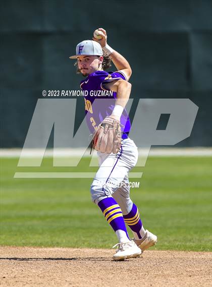 Thumbnail 2 in Hanford vs. Fresno photogallery.