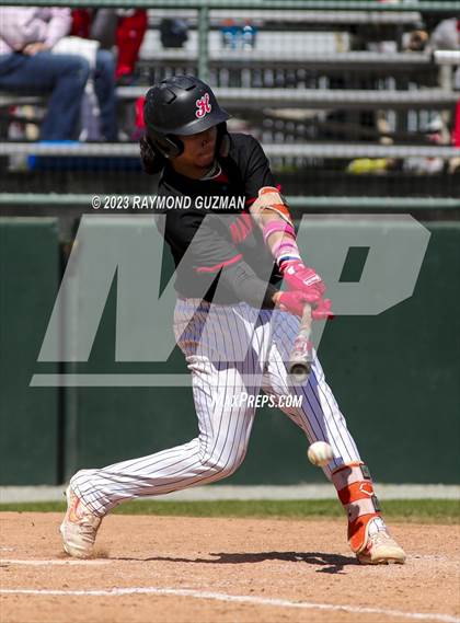 Thumbnail 1 in Hanford vs. Fresno photogallery.