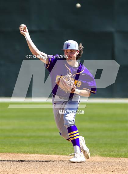 Thumbnail 3 in Hanford vs. Fresno photogallery.