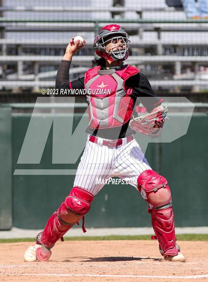 Thumbnail 2 in Hanford vs. Fresno photogallery.