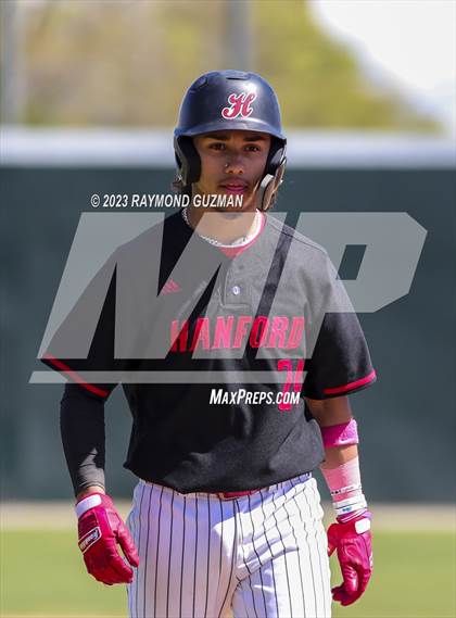 Thumbnail 3 in Hanford vs. Fresno photogallery.