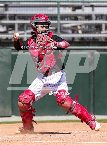 Thumbnail 1 in Hanford vs. Fresno photogallery.