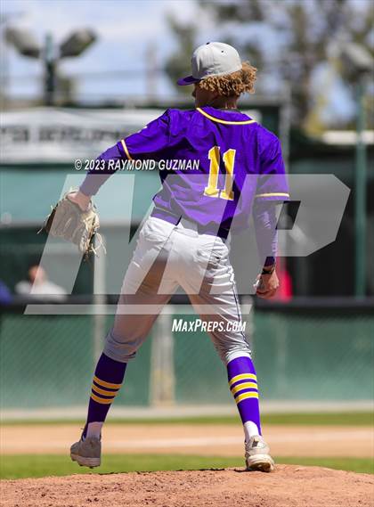 Thumbnail 1 in Hanford vs. Fresno photogallery.