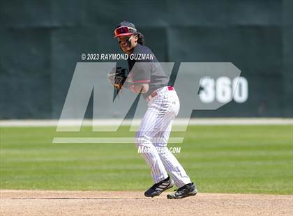 Thumbnail 2 in Hanford vs. Fresno photogallery.