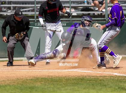 Thumbnail 2 in Hanford vs. Fresno photogallery.