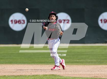 Thumbnail 1 in Hanford vs. Fresno photogallery.