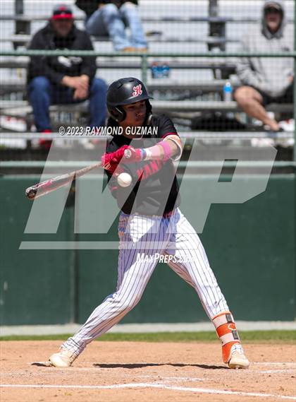 Thumbnail 3 in Hanford vs. Fresno photogallery.
