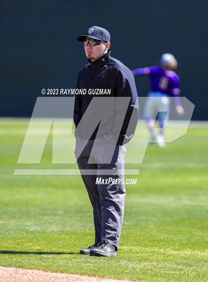 Thumbnail 1 in Hanford vs. Fresno photogallery.
