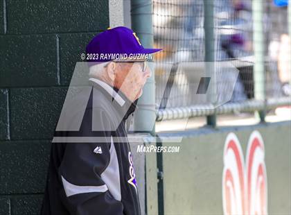 Thumbnail 3 in Hanford vs. Fresno photogallery.