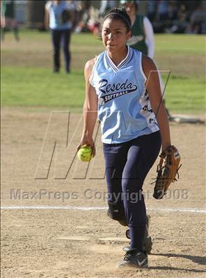 Thumbnail 3 in Reseda @ Canoga Park photogallery.