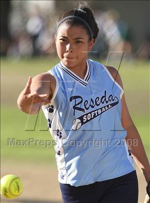 Thumbnail 2 in Reseda @ Canoga Park photogallery.