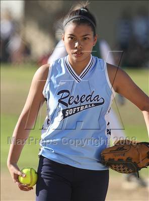 Thumbnail 1 in Reseda @ Canoga Park photogallery.