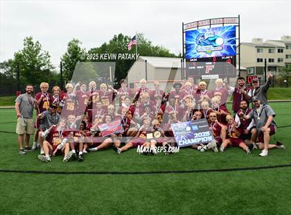 Thumbnail 2 in St. Joseph vs. Fairfield Ludlowe (CIAC Class L Final) photogallery.