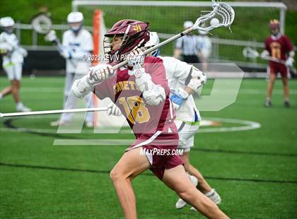 Thumbnail 3 in St. Joseph vs. Fairfield Ludlowe (CIAC Class L Final) photogallery.