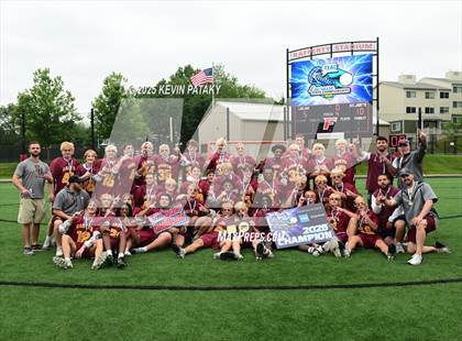 Thumbnail 3 in St. Joseph vs. Fairfield Ludlowe (CIAC Class L Final) photogallery.