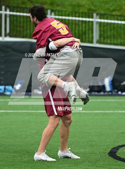 Thumbnail 2 in St. Joseph vs. Fairfield Ludlowe (CIAC Class L Final) photogallery.