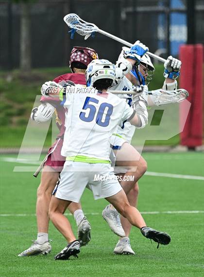 Thumbnail 2 in St. Joseph vs. Fairfield Ludlowe (CIAC Class L Final) photogallery.