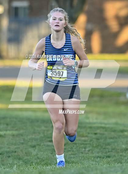 Thumbnail 3 in IHSAA Sectional 15 Ben Davis Meet photogallery.