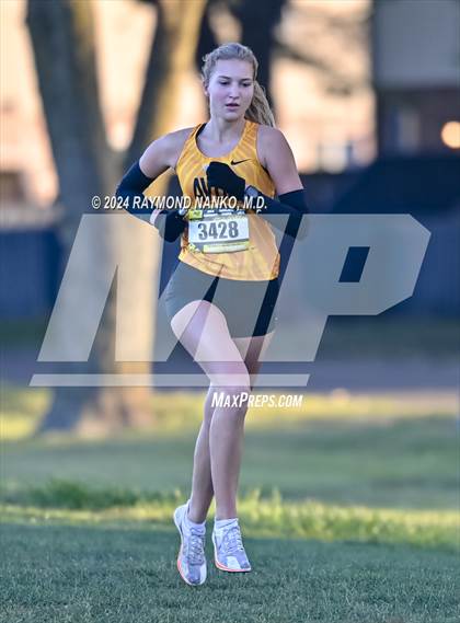 Thumbnail 2 in IHSAA Sectional 15 Ben Davis Meet photogallery.