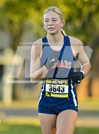 Thumbnail 2 in IHSAA Sectional 15 Ben Davis Meet photogallery.