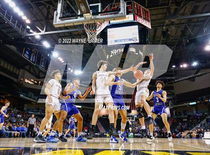 Thumbnail 1 in Covington Catholic vs Lloyd (9th Region Semifinal) photogallery.