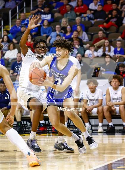 Thumbnail 3 in Covington Catholic vs Lloyd (9th Region Semifinal) photogallery.