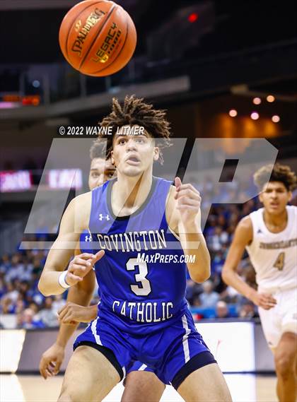 Thumbnail 1 in Covington Catholic vs Lloyd (9th Region Semifinal) photogallery.