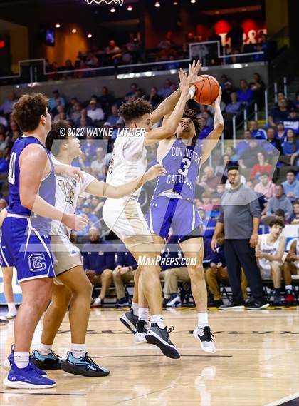 Thumbnail 2 in Covington Catholic vs Lloyd (9th Region Semifinal) photogallery.