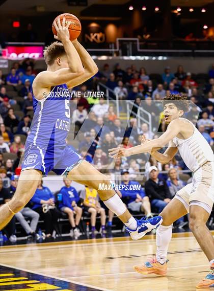 Thumbnail 1 in Covington Catholic vs Lloyd (9th Region Semifinal) photogallery.