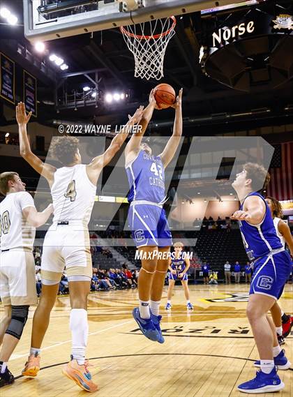 Thumbnail 1 in Covington Catholic vs Lloyd (9th Region Semifinal) photogallery.