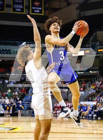 Thumbnail 3 in Covington Catholic vs Lloyd (9th Region Semifinal) photogallery.