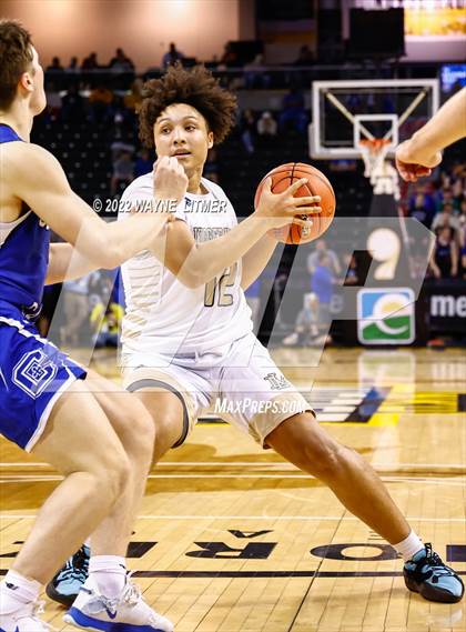 Thumbnail 2 in Covington Catholic vs Lloyd (9th Region Semifinal) photogallery.