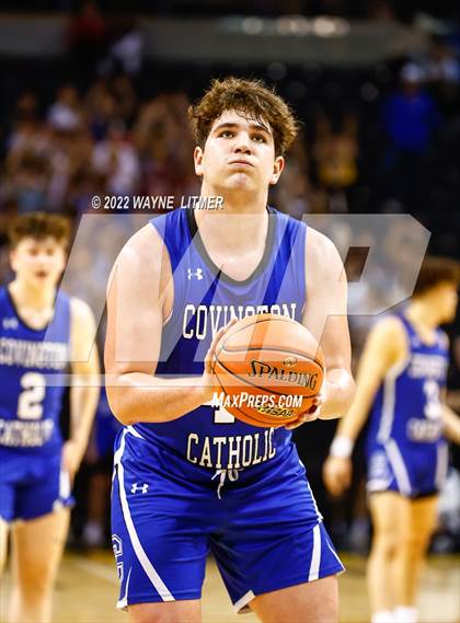 Thumbnail 3 in Covington Catholic vs Lloyd (9th Region Semifinal) photogallery.