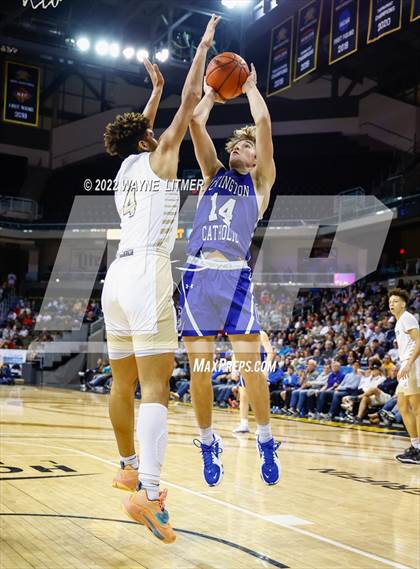 Thumbnail 1 in Covington Catholic vs Lloyd (9th Region Semifinal) photogallery.