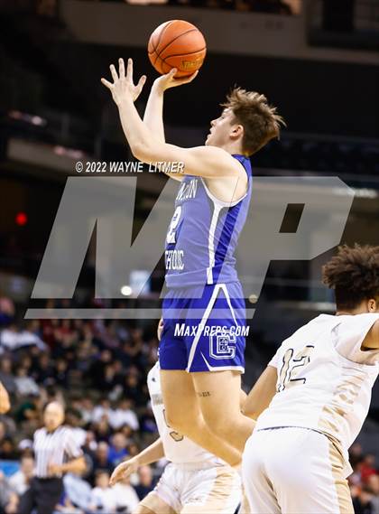 Thumbnail 3 in Covington Catholic vs Lloyd (9th Region Semifinal) photogallery.