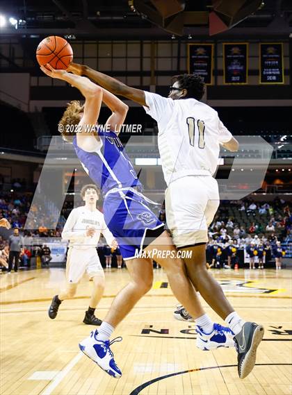 Thumbnail 1 in Covington Catholic vs Lloyd (9th Region Semifinal) photogallery.