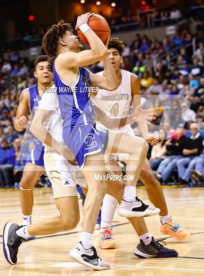 Thumbnail 3 in Covington Catholic vs Lloyd (9th Region Semifinal) photogallery.