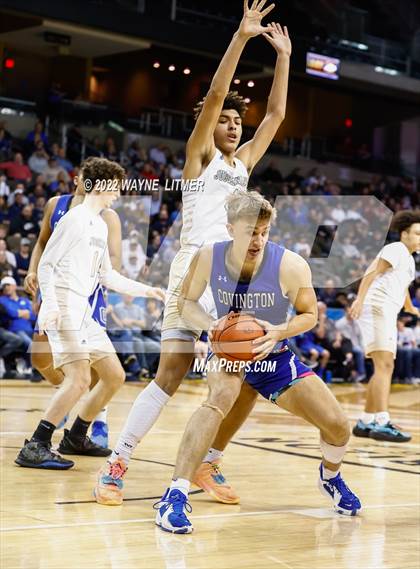 Thumbnail 1 in Covington Catholic vs Lloyd (9th Region Semifinal) photogallery.
